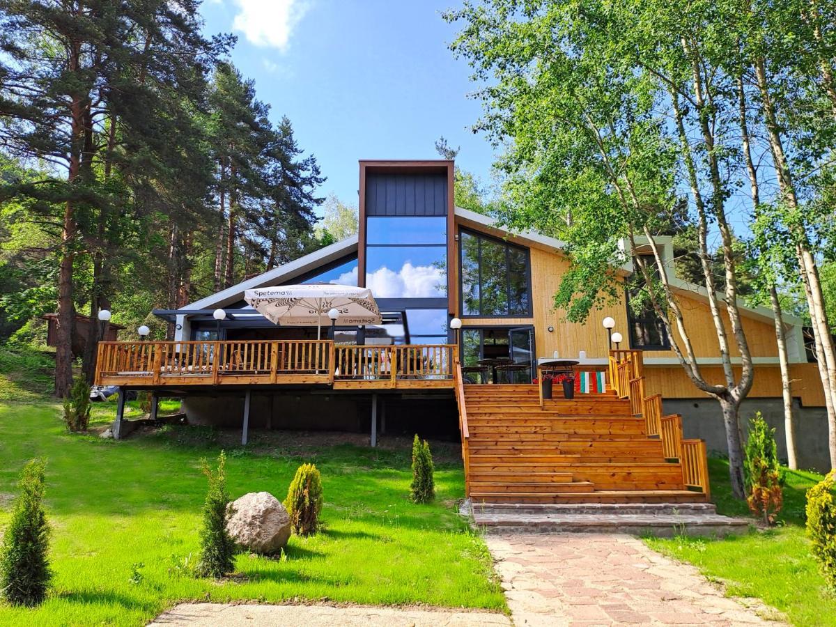 Отель Saint Constantine Mountain Retreat Пештера Экстерьер фото