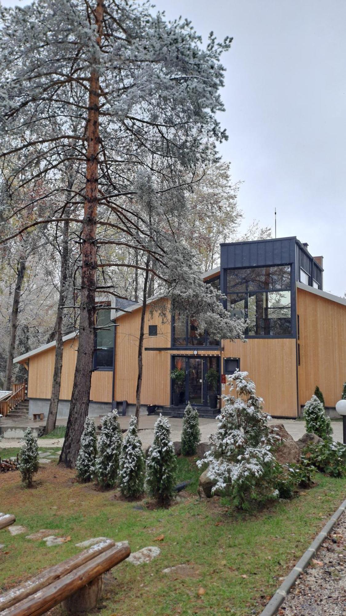 Отель Saint Constantine Mountain Retreat Пештера Экстерьер фото